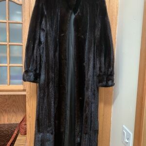 Natural Blackgama Ranch Mink Coat